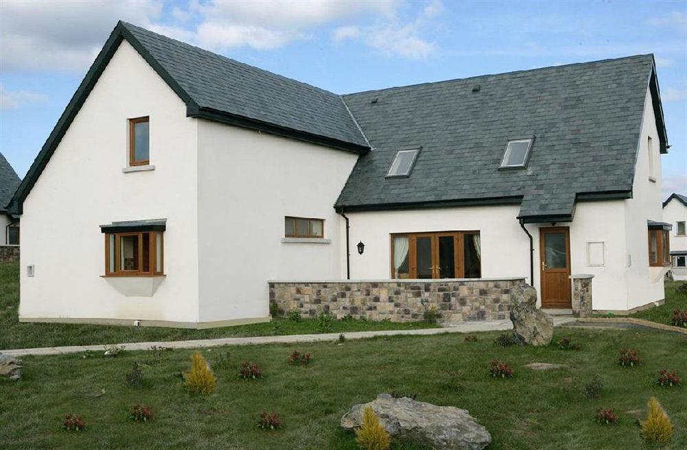 East Clare Golf Village Bodyke Exterior foto